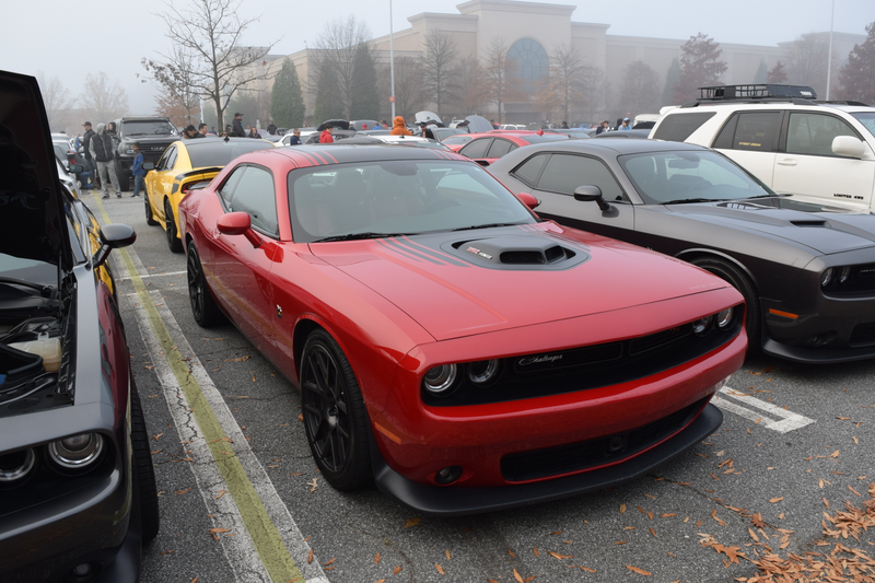 Illustration for article titled I went to Caffeine and Octane this morning and walked around some Challengers ...
